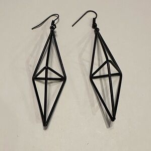 Sleek Black Geometric Earrings EUC
